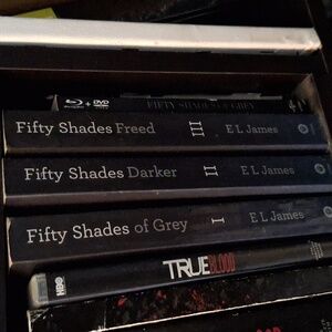50 shades of grey books(3)
